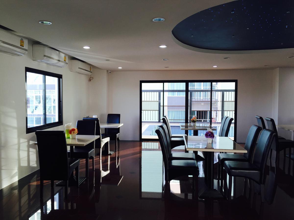 Modernbright Laemchabang Aparthotel Bang Lamung Exteriör bild