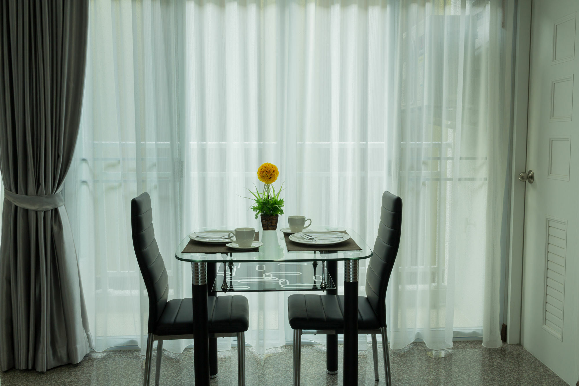 Modernbright Laemchabang Aparthotel Bang Lamung Exteriör bild